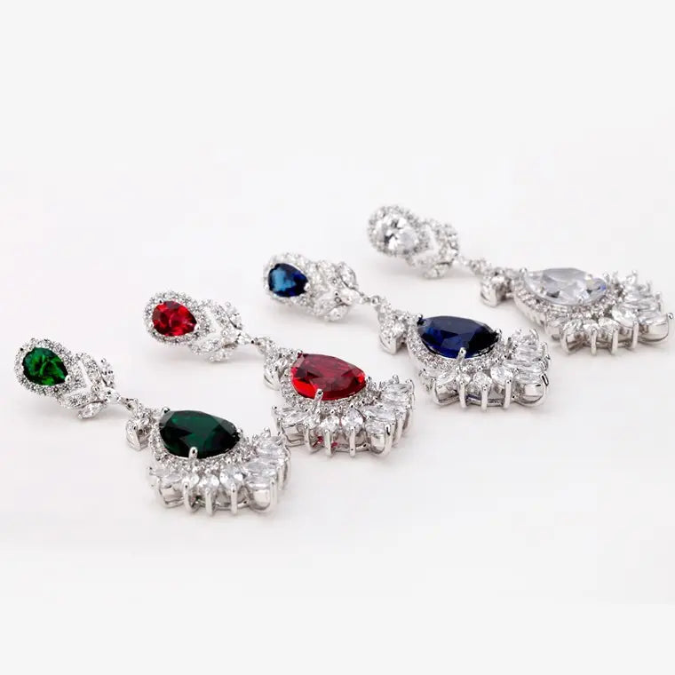 Red Vintage Queen WaterDrop Earring