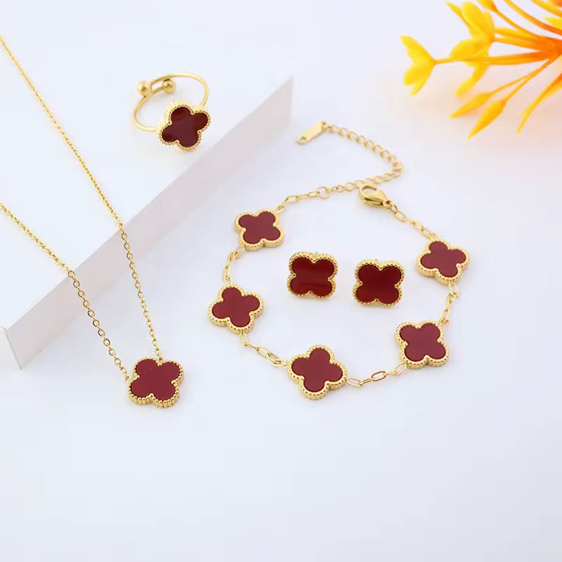 Clover Jewelry Set