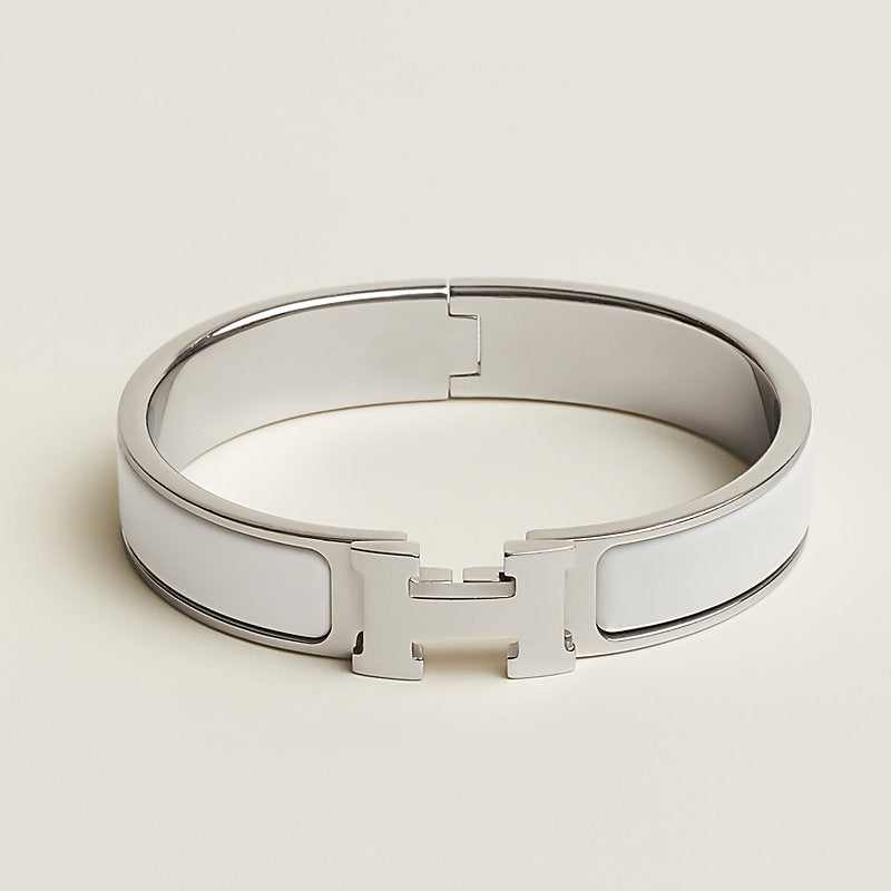 Chic H Bracelet