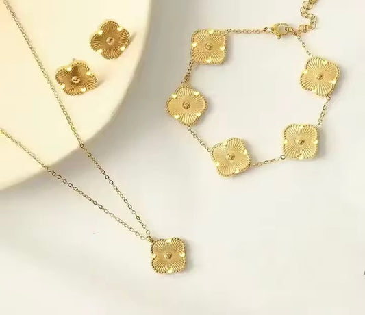 Clover Jewelry Set