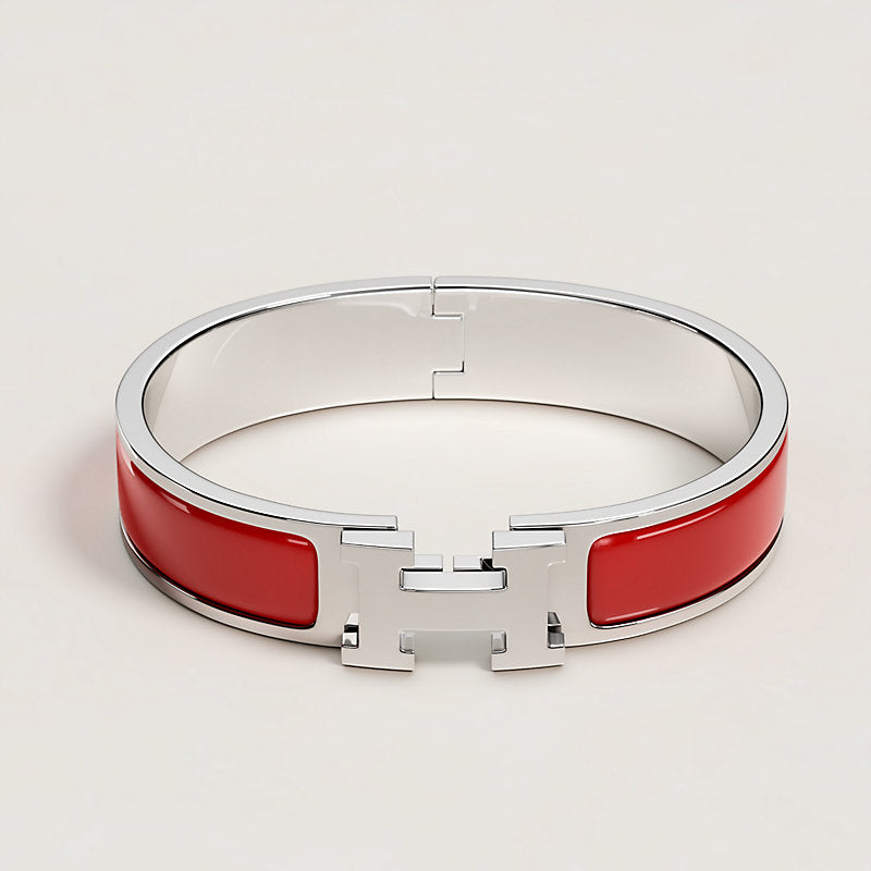 Chic H Bracelet