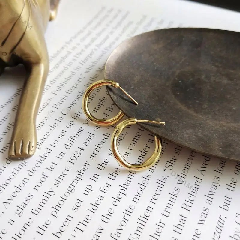 Open End Stud Earring