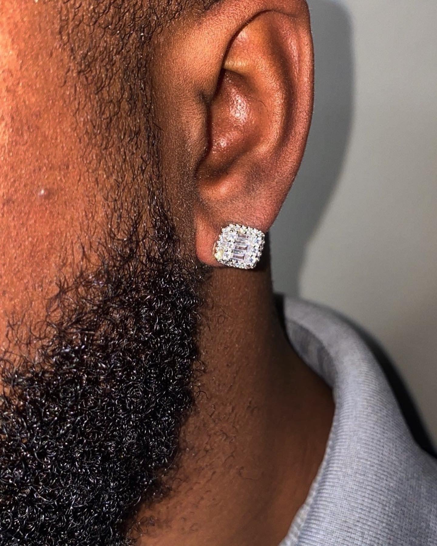 Unisex Stud Earring