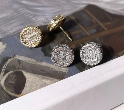 Round Cut Stud Earring