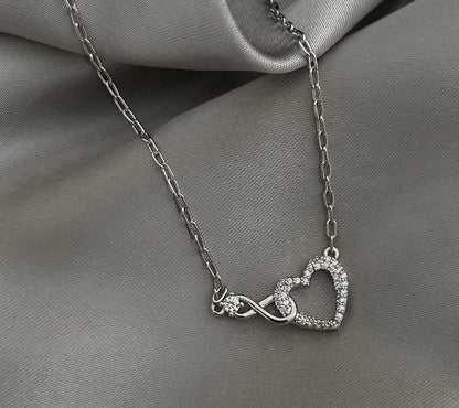 Love me 4ever Necklace