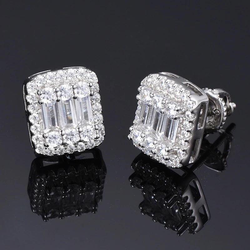 Unisex Stud Earring